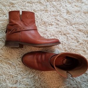 Madewell size 9 Ankle Moto/Biker Boots